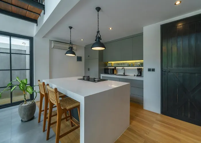 Loft Valentin : Romantic & Cozy 1 Bedroom Loft W/ Pool In Canggu! *