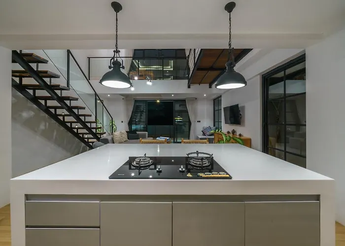 Loft Valentin : Romantic & Cozy 1 Bedroom Loft W/ Pool In Canggu! ヴィラ